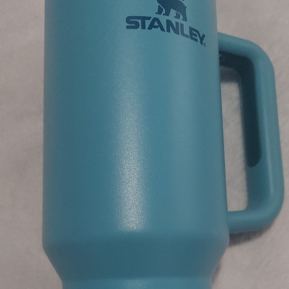 Stanley 40 Oz Blue Travel Mug - Picture 10 of 12